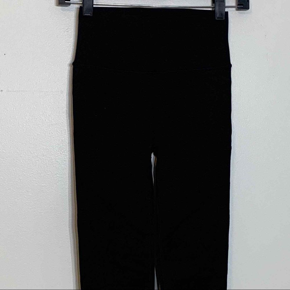 NWT Fabletics High-waisted‎ Sculprint Black Legging